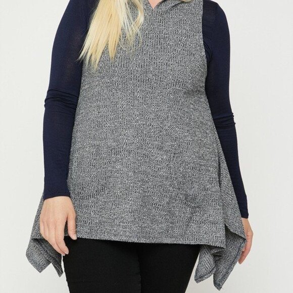 Plus Size Two Tone Knit, Sleeveless Top - Picture 3 of 3